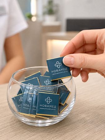 Шоколад с логотипом 5 г молочный 28% какао